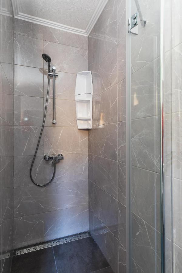 Apartment Pod Nespolom Тръстено Екстериор снимка